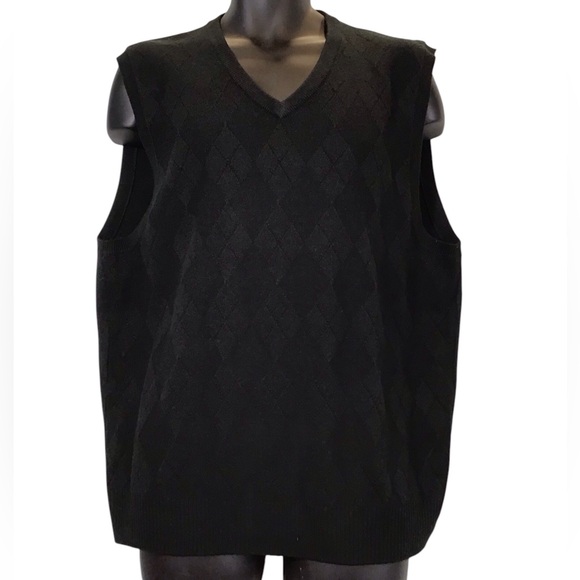 Haggar Mens Argyle Sweater Vest Size XL Acrylic Knit Sleeveless Black VNeck - Picture 1 of 11